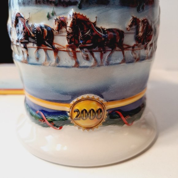 BUDWEISER 2000 Holiday STEIN Beer MUG "Holiday in the Mountains" New in Box COA - Picture 2 of 14